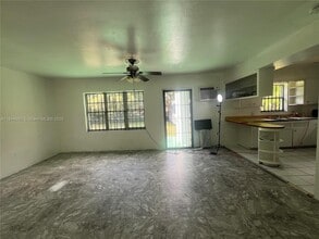 1720 NE 148th St in Miami, FL - Building Photo - Building Photo