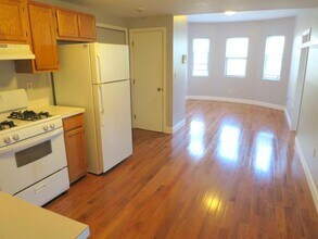 360 Somerville Ave in Somerville, MA - Foto de edificio - Building Photo