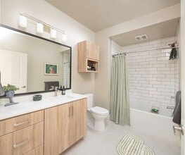 Rivair Apartment Homes in San Diego, CA - Building Photo - Building Photo