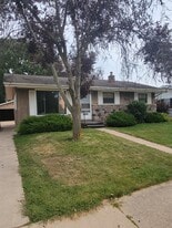 224 N Eagle St in Oshkosh, WI - Building Photo