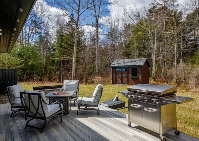 51 Osprey Cir, Unit #9 in Lincolnville, ME - Building Photo - Building Photo