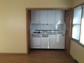 512 W 16th St in Sioux Falls, SD - Building Photo - Building Photo