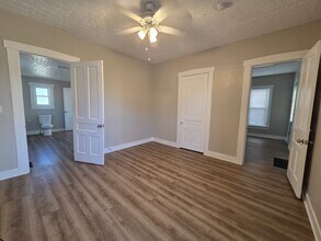 423 Clover St in Dayton, OH - Building Photo - Building Photo