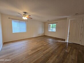 3538 E Carla Vista Dr in Gilbert, AZ - Foto de edificio - Building Photo