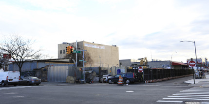 Bridgeline in Bronx, NY - Building Photo - Building Photo