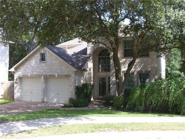 2054 Kimbrook Dr in Round Rock, TX - Foto de edificio - Building Photo