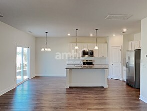950 Colonnade Dr in Smyrna, TN - Building Photo - Building Photo