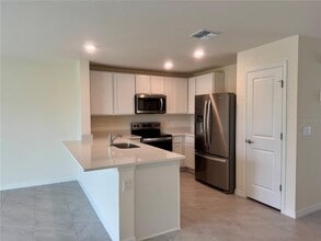 8410 Gower Trl in Wildwood, FL - Building Photo - Building Photo