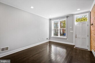108 S Conkling St in Baltimore, MD - Building Photo - Building Photo