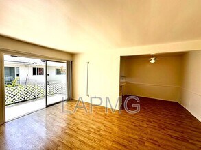 5748 Hazeltine Ave in Los Angeles, CA - Building Photo - Building Photo