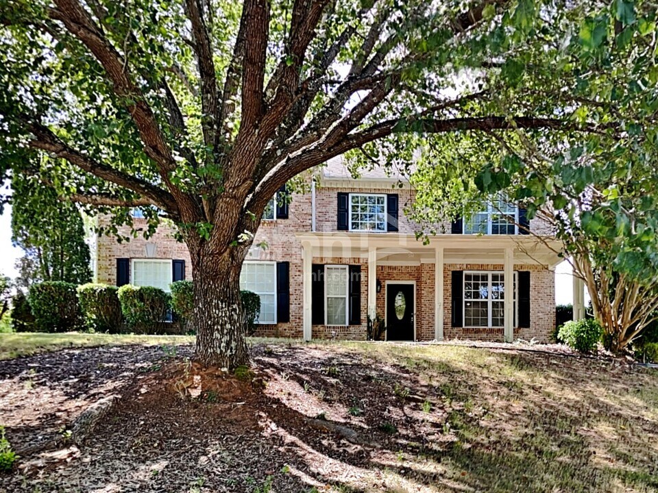 402 Grandiflora Dr in Mcdonough, GA - Foto de edificio