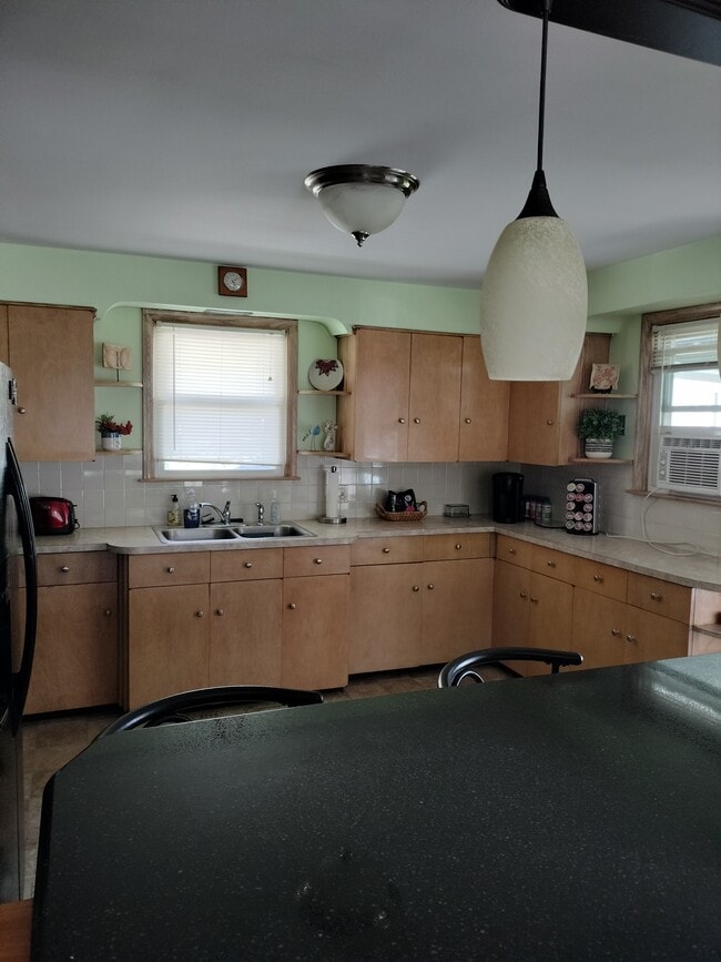 property at 29 Wentworth St