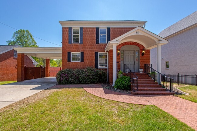property at 512 W North St