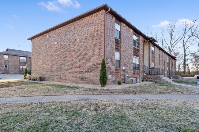 property at 3111 W Greenwood St