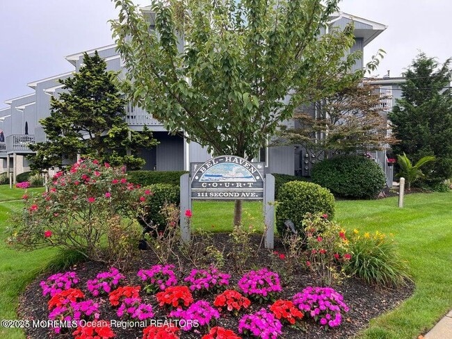 109 2nd Ave in Belmar, NJ - Building Photo - Building Photo