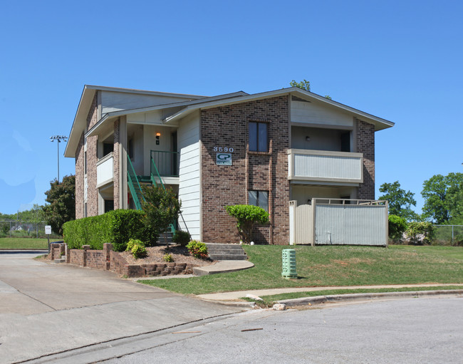 Chasewood Village in Huntsville, AL - Foto de edificio - Building Photo