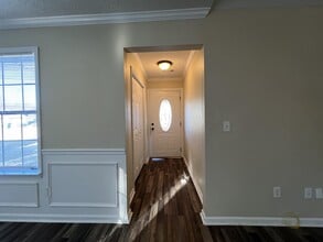 1330 Forest Lake Dr in Hinesville, GA - Building Photo - Building Photo