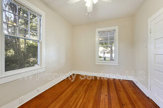 323 Phosphor Ave in Metairie, LA - Building Photo - Building Photo