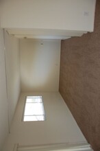 245 Moreton Bay Ln in Goleta, CA - Building Photo - Building Photo