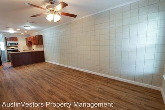 1308 E Main St in Round Rock, TX - Building Photo - Building Photo