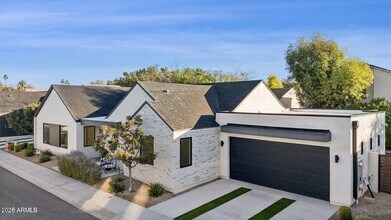 6323 N 10th Dr in Phoenix, AZ - Building Photo - Building Photo