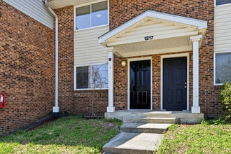 Reserve @ Blu Townhomes in Durham, NC - Building Photo - Building Photo