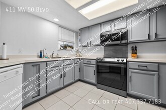 411 NW 50th Blvd in Gainesville, FL - Building Photo - Building Photo