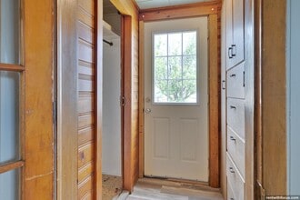 227 Garfield Ave in Menasha, WI - Building Photo - Building Photo