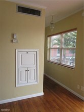 141 Isle of Venice Dr-Unit -Apt 4 in Fort Lauderdale, FL - Building Photo - Building Photo