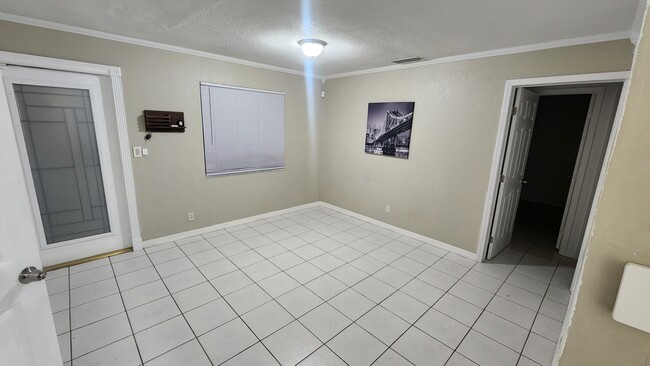 2614 Sheridan St in Hollywood, FL - Building Photo - Building Photo
