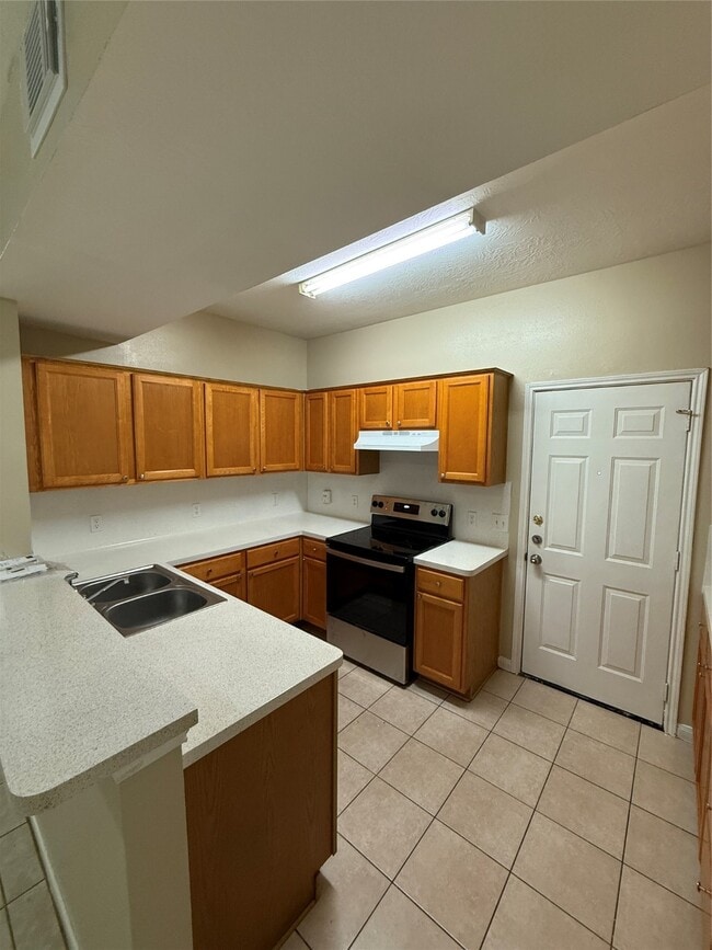 5907 Allison Rd in Houston, TX - Building Photo - Building Photo