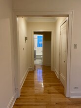 3619 W Roscoe St in Chicago, IL - Building Photo - Building Photo