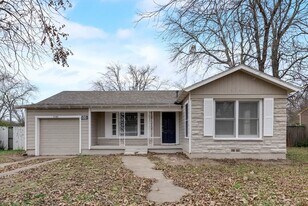 4309 Martha Ln in Fort Worth, TX - Building Photo