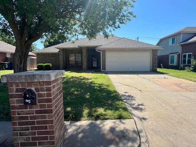 property at 1004 Earl A Rodkey Dr