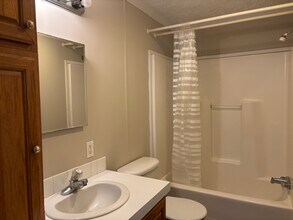 1327 Baity Bend Rd in Greensboro, NC - Building Photo - Building Photo