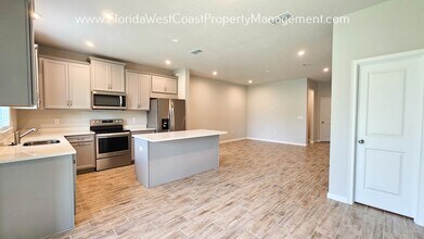 11836 Sky Acrs Ter in Bradenton, FL - Building Photo - Building Photo