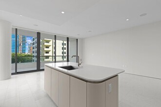 200 Arkona Ct in West Palm Beach, FL - Building Photo - Building Photo