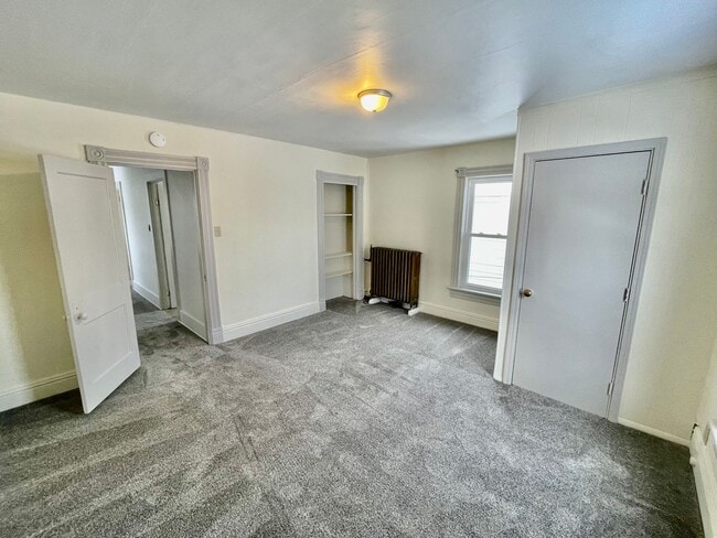 808 Oak St in New Castle, PA - Building Photo - Building Photo