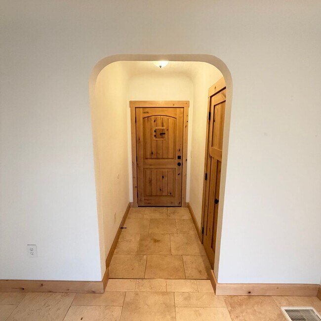 3025 E 15th Ave in Spokane, WA - Building Photo - Building Photo