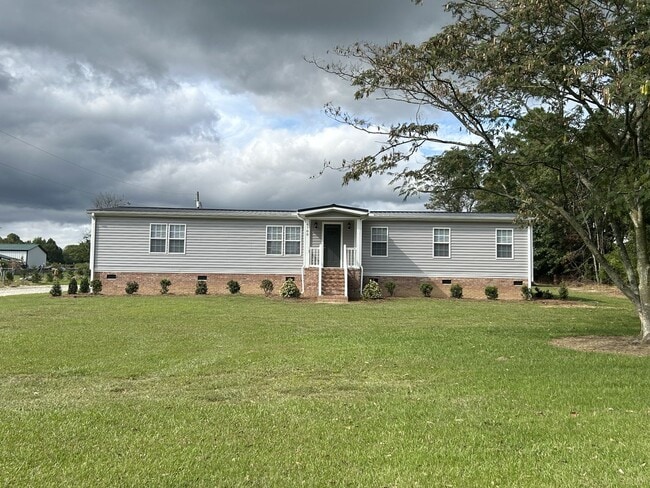 6700 Mt Pleasant Rd in Bailey, NC - Building Photo - Building Photo