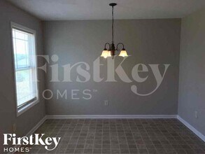 260 Village Broad St in Dacula, GA - Foto de edificio - Building Photo