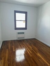 188-03 42nd Ave in Queens, NY - Building Photo - Building Photo