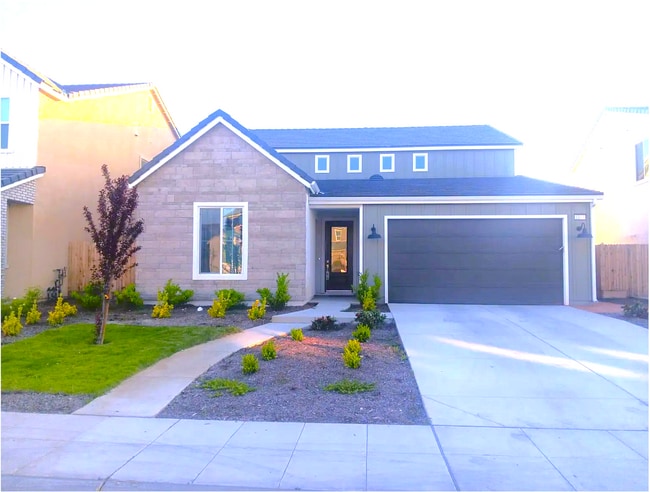 property at 1184 Atlantica Dr S