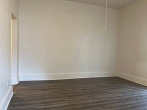 724 N Rogers Ave in Springfield, MO - Building Photo - Building Photo