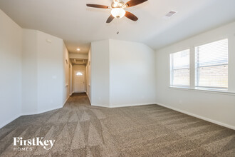 26028 Babe Ruth Dr in Splendora, TX - Building Photo - Building Photo