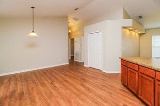 12848 Parkbury Dr in Orlando, FL - Building Photo - Building Photo