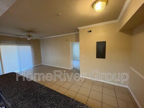 3700 Castle Pines Ln in Orlando, FL - Building Photo - Building Photo