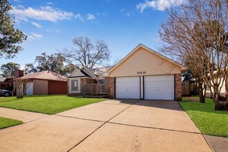 20235 Apache Gardens Ln in Katy, TX - Building Photo - Building Photo