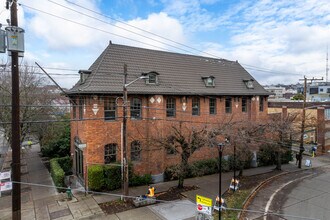 1400-1406 Harvard Ave in Seattle, WA - Building Photo - Primary Photo