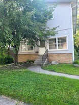 27156 Blum St in Roseville, MI - Building Photo